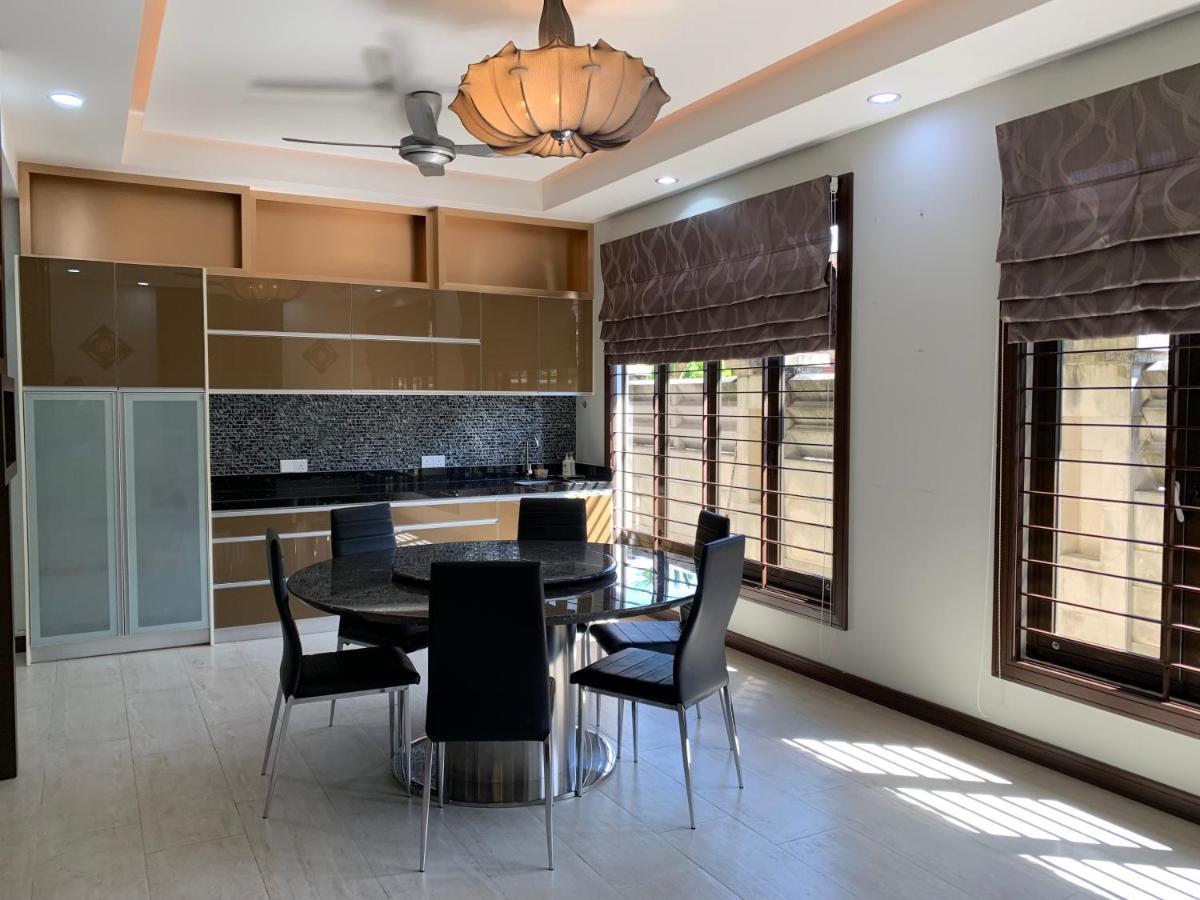 Langkawi Cozy Holiday Home At Bukit Indah By Zervin Kuah Exterior photo