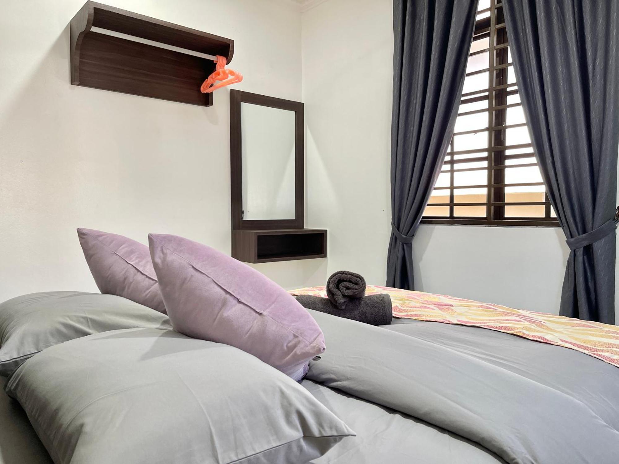 Langkawi Cozy Holiday Home At Bukit Indah By Zervin Kuah Exterior photo